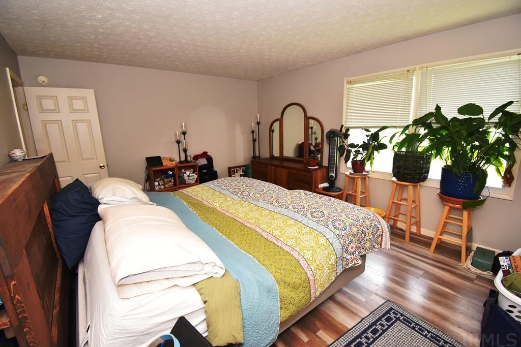 1922 South Williams Road Frankfort, IN 46041 - Photo 11 of 21 Gallery Image 11