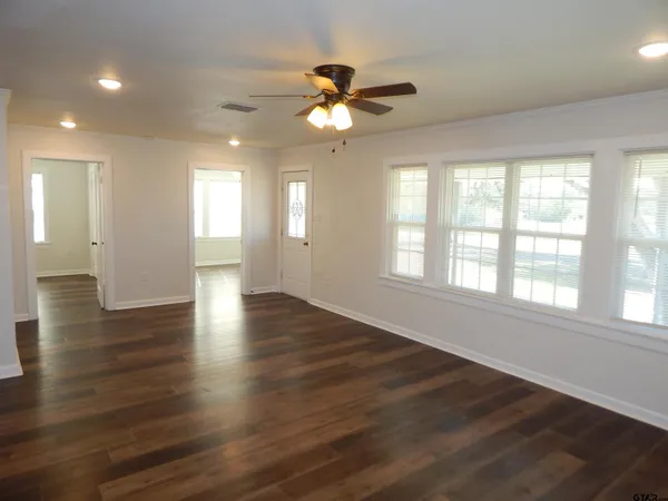 $243,000 | 4714 North Us Highway, Gilmer, TX 75644