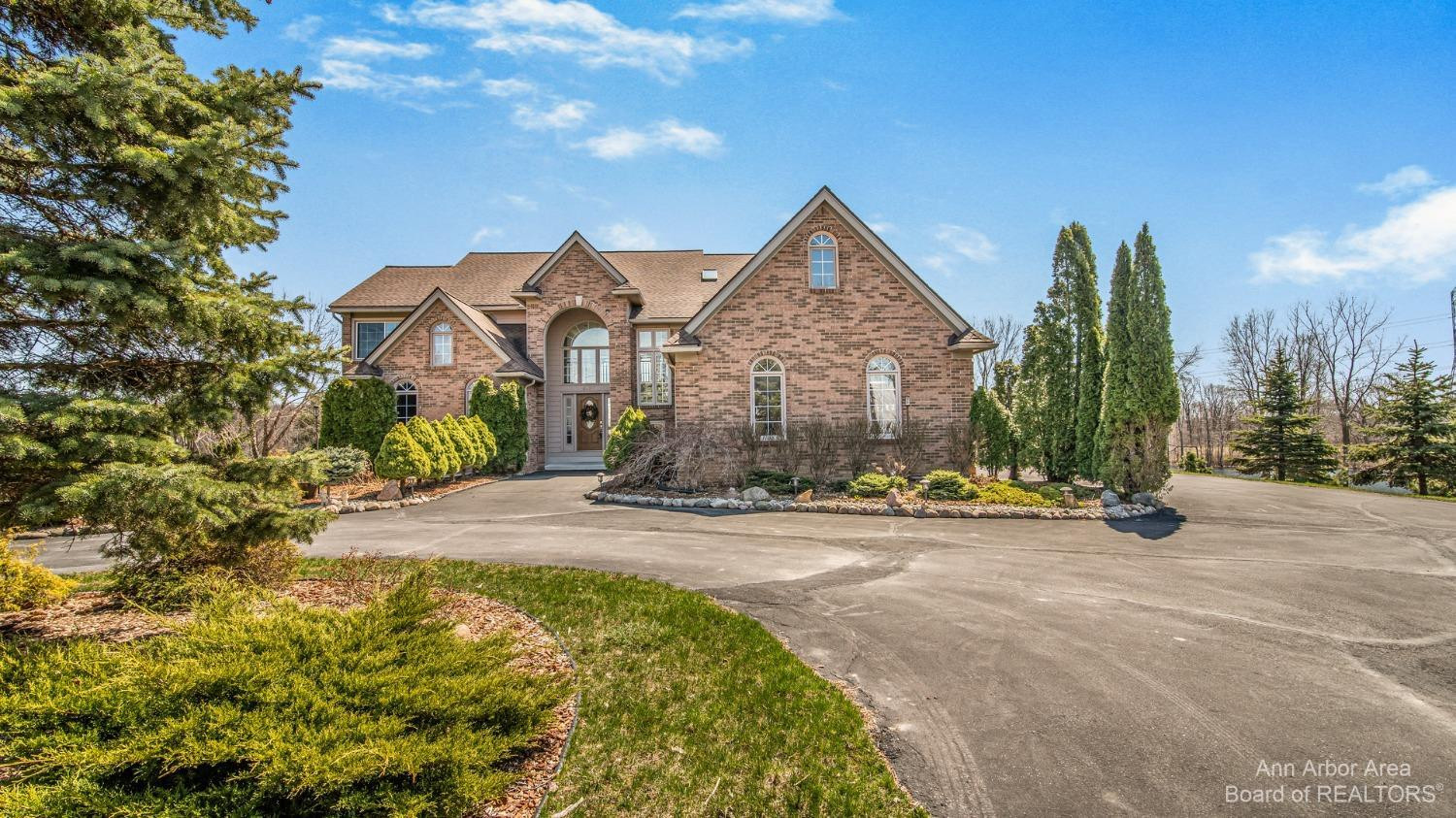 6859 Daly Road Dexter, MI 48130 - Photo 2 of 83 Photo 2