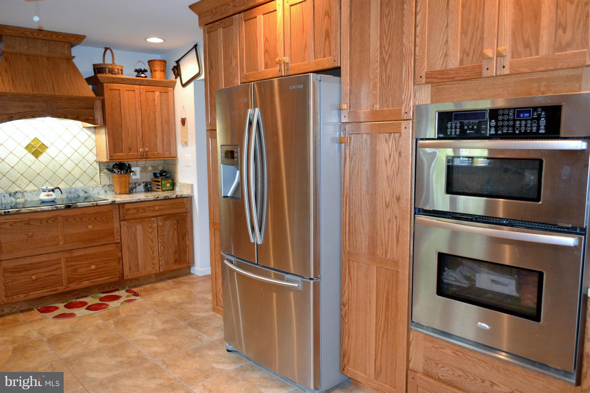 3501 Emory Road North Upperco, MD 21155 - Photo 13 of 29 SS Wall oven and Microwave / Convection