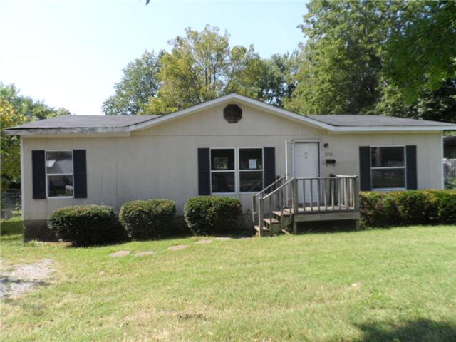 1905 South Main Street Springfield, TN 37172 - Photo 1 of 7