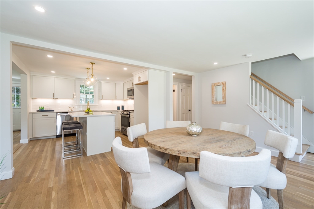 18 Hampton Road Natick, MA 01760 - Photo 8 of 34 Gallery Image 8