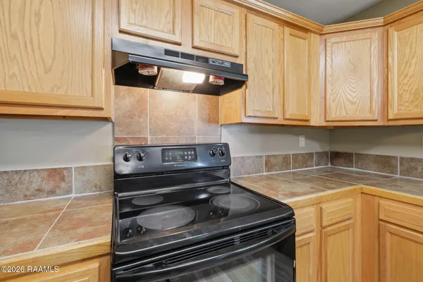 $1,000 | 1422 Southport Boulevard, Unit A, New Iberia, LA 70560