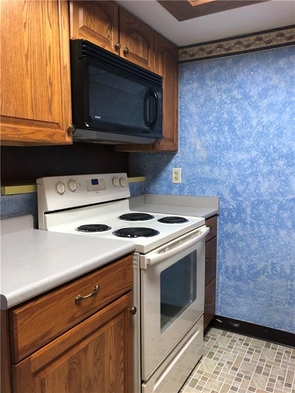 3954 Braddock Road Indianapolis, IN 46268 - Photo 17 of 27 Gallery Image 17