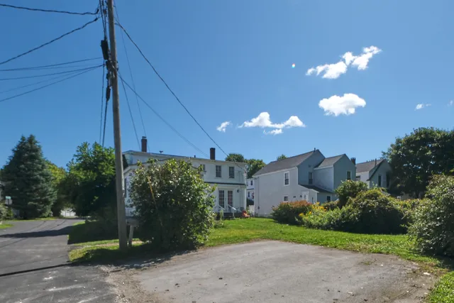 $425,000 | 22 State Street, Rockland, ME 04841