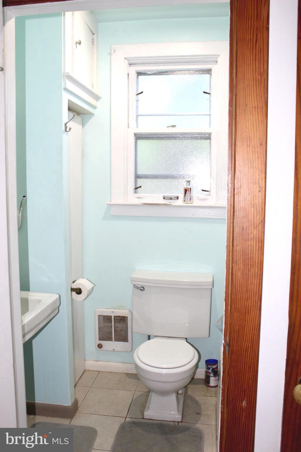 67 West Main Street Windsor, PA 17366 - Photo 10 of 35