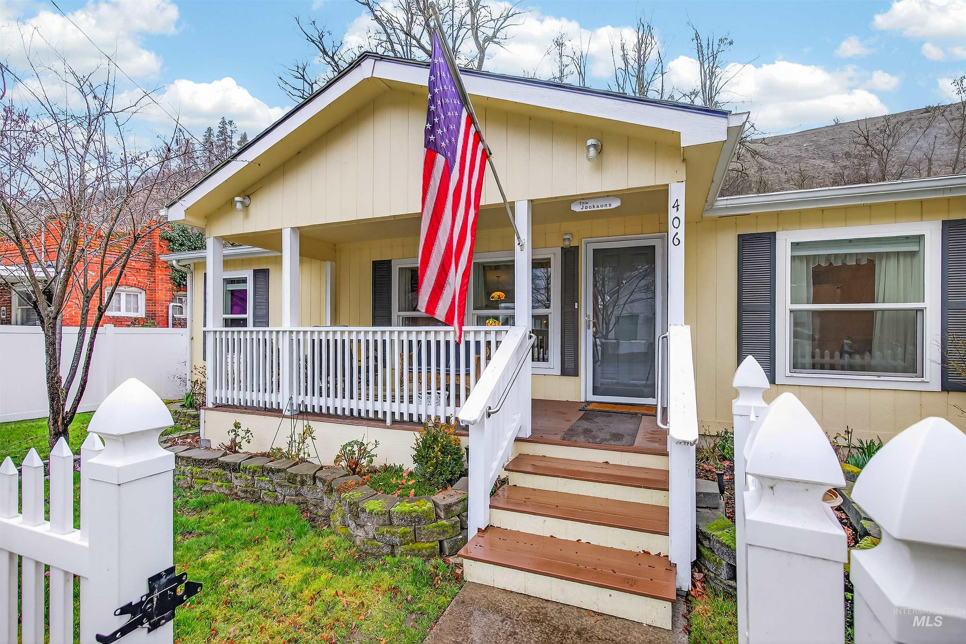 406 Main Street Kendrick, ID 83537 - Photo 2 of 33