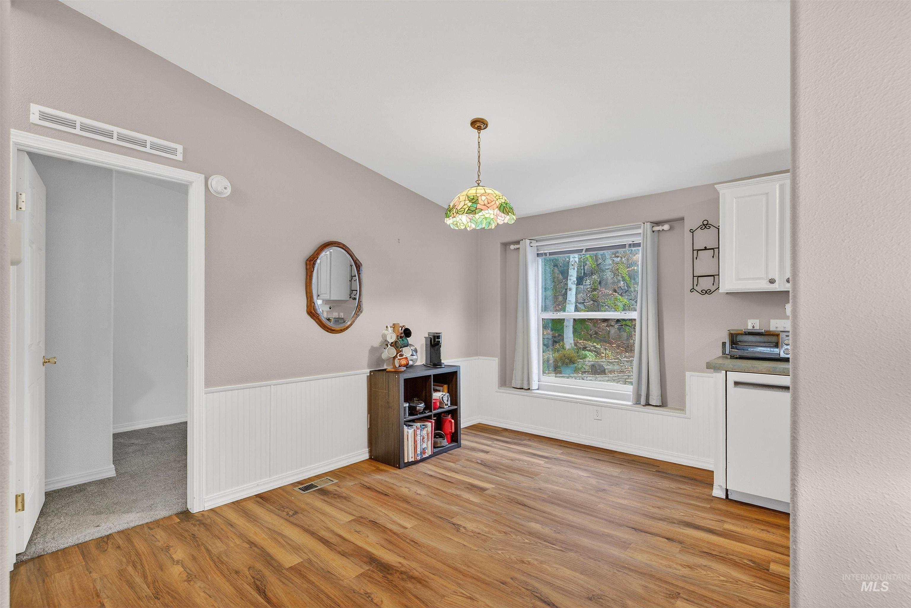 406 Main Street Kendrick, ID 83537 - Photo 4 of 33