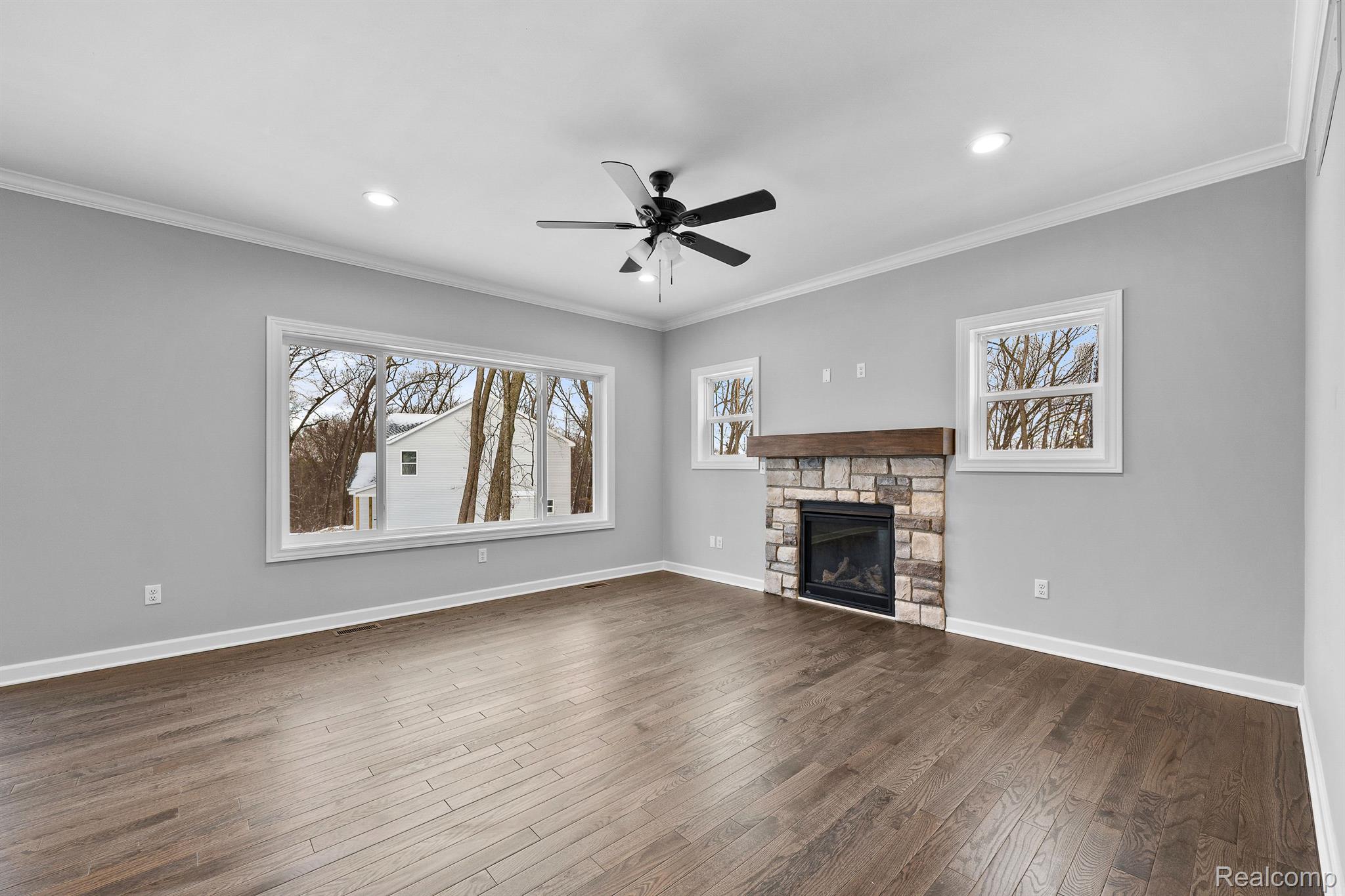 16142 Catalpa Ridge Holly, MI 48442 - Photo 7 of 25 Gallery Image 7
