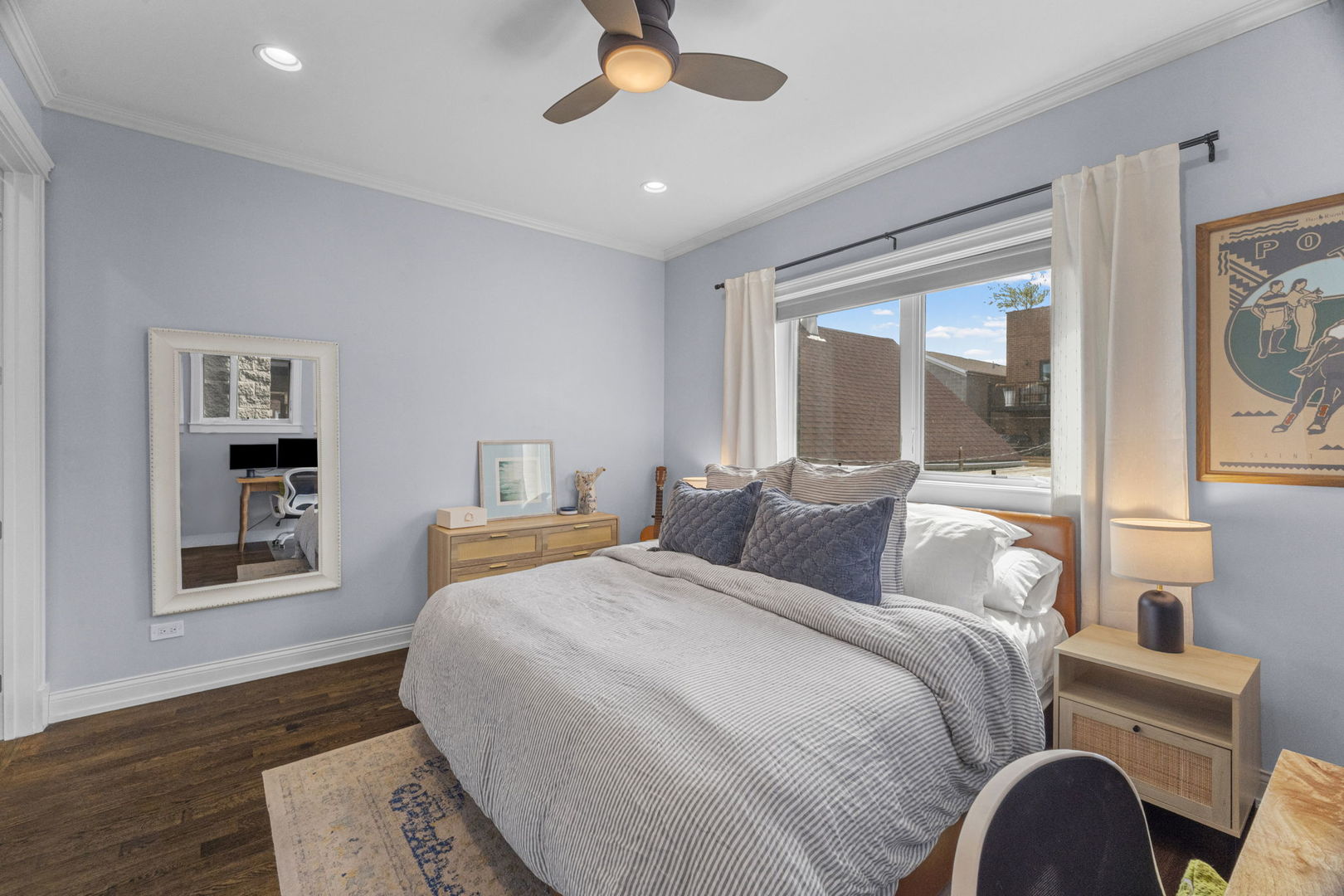 3322 North Kenmore Avenue, Unit 2 Chicago, IL 60657 - Photo 11 of 22