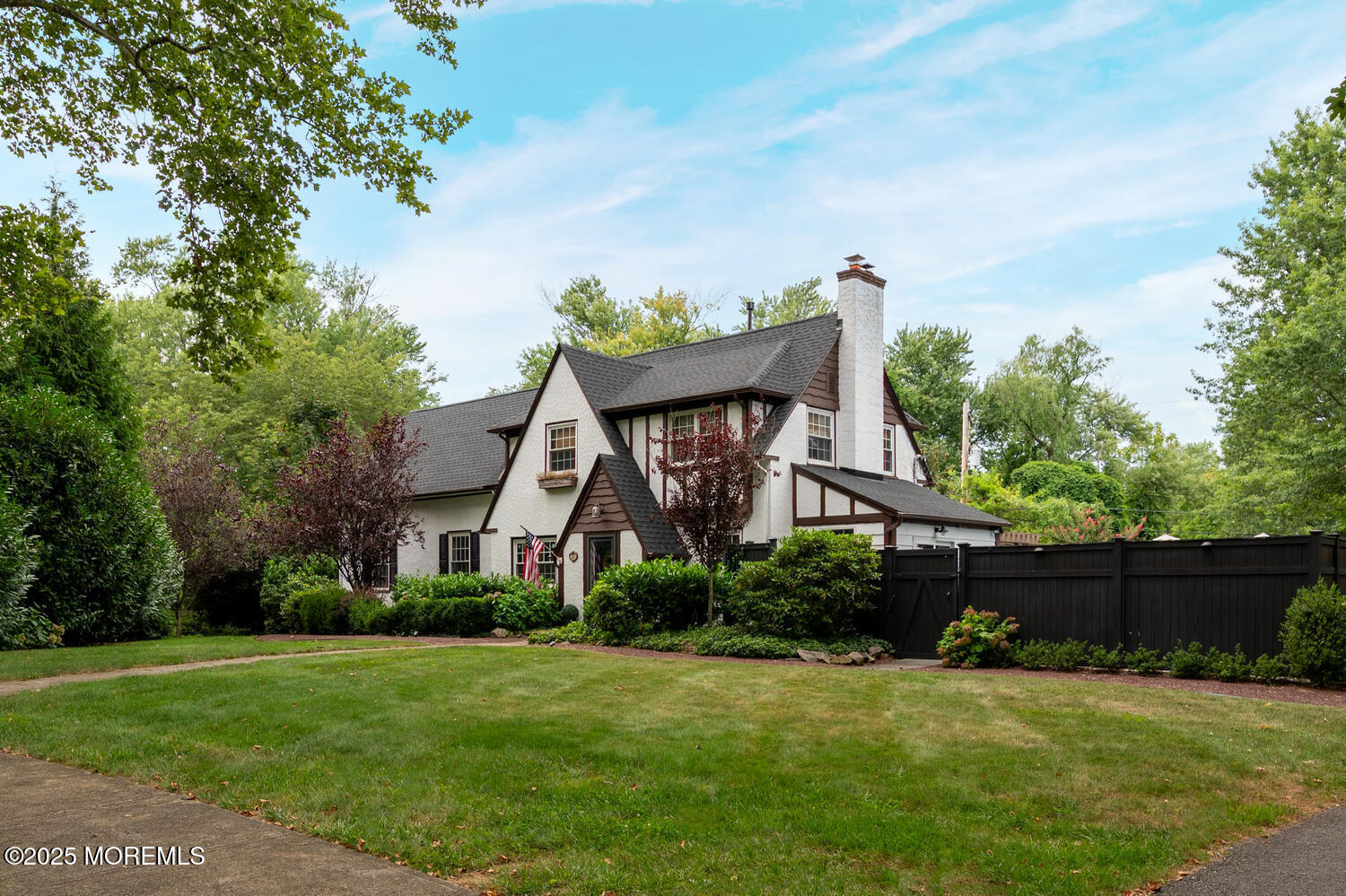 21 Buttonwood Drive Shrewsbury, NJ 07702 - Photo 2 of 86 a front view of a house with a yard