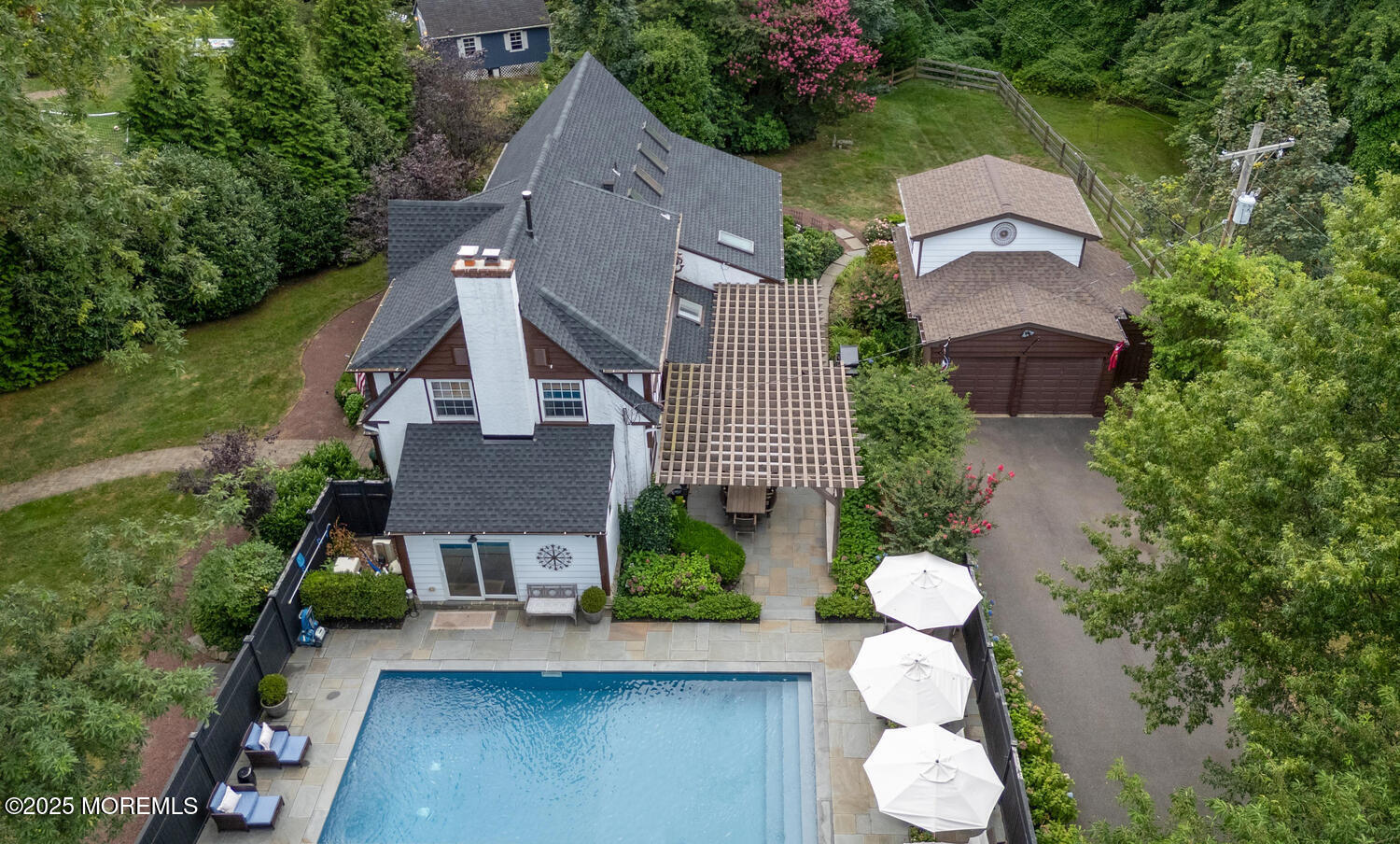 21 Buttonwood Drive Shrewsbury, NJ 07702 - Photo 75 of 86 an aerial view of a house