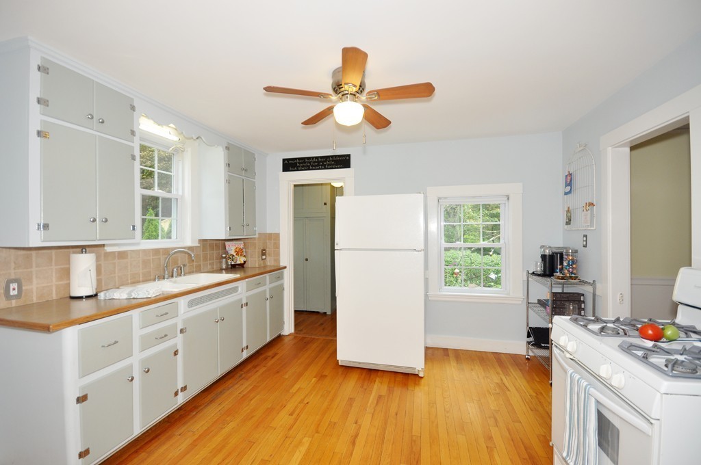 24 Joyce Road Medford, MA 02155 - Photo 13 of 29 Gallery Image 13