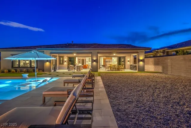 $2,100,000 | 12544 Claymore Highland Avenue, Las Vegas, NV 89138