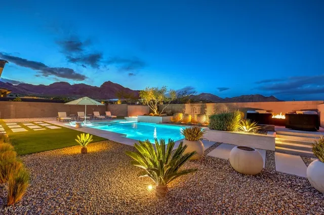 $2,100,000 | 12544 Claymore Highland Avenue, Las Vegas, NV 89138
