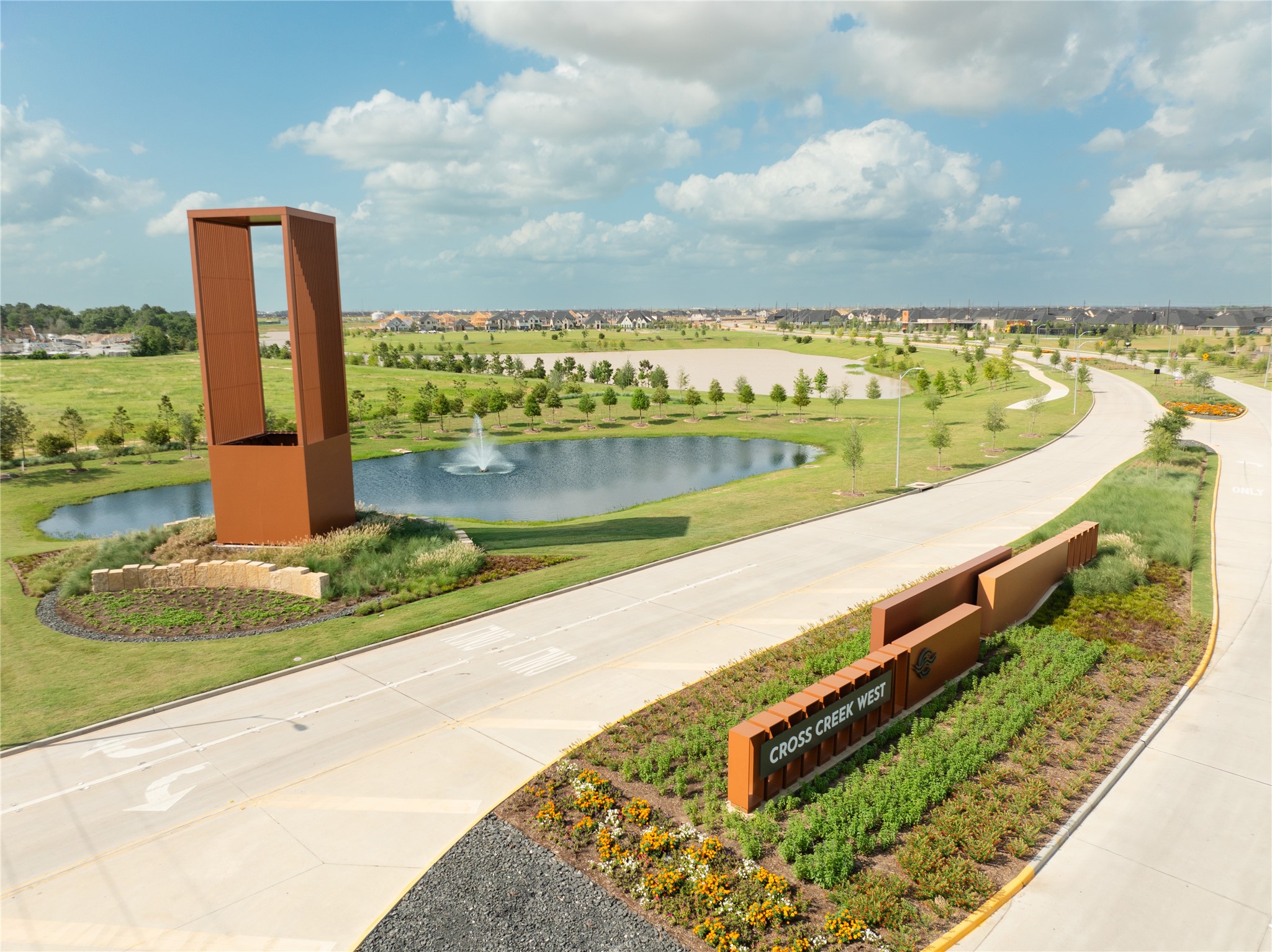 4403 Ruby Gdn Court Fulshear, TX 77441 - Photo 23 of 28 a view of a yard with an ocean view