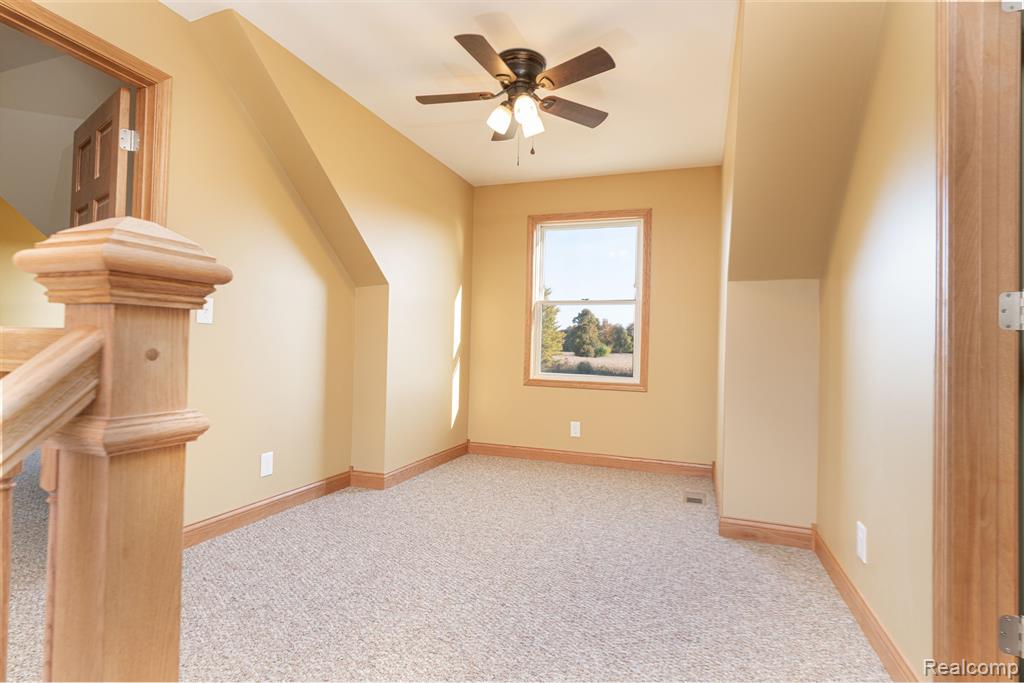 2110 Haslett Road Haslett, MI 48840 - Photo 26 of 48