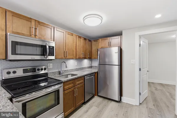 $2,150 | 1451 Harvard Street Northwest, Unit 1, Washington, DC 20009