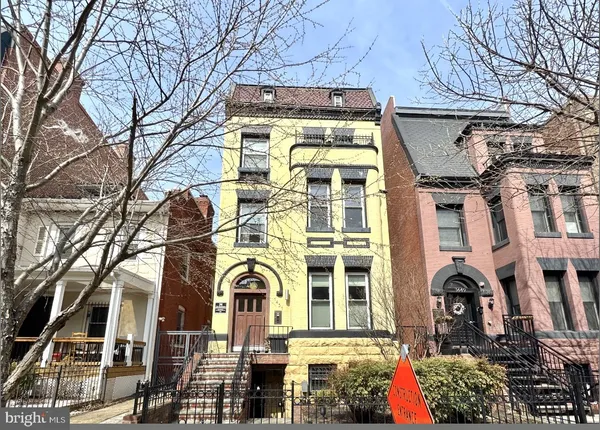 $2,150 | 1451 Harvard Street Northwest, Unit 1, Washington, DC 20009