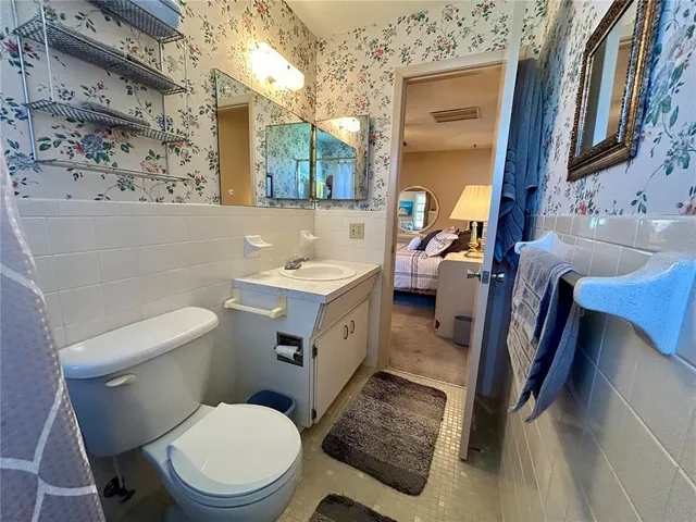 $129,900 | 2460 Persian Drive, Unit 56, Clearwater, FL 33763