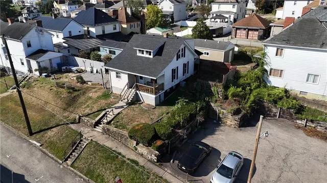 $75,000 | 400 Olive Avenue, North Charleroi, PA 15022