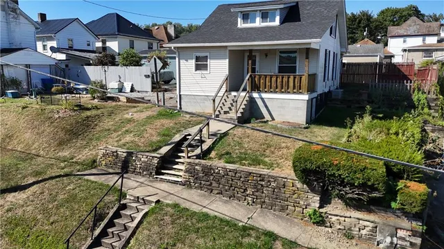 $75,000 | 400 Olive Avenue, North Charleroi, PA 15022