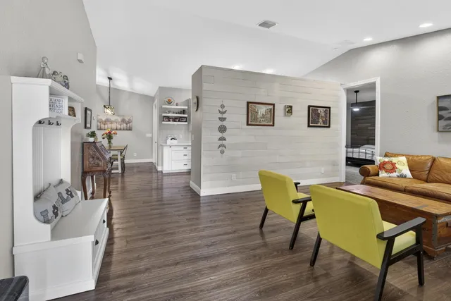 $700,000 | 15485 68th Court North, The Acreage, FL 33470