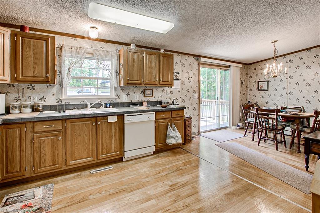 6527 Mt Lebanon Road Troy, NC 27371 - Photo 4 of 29 Gallery Image 4