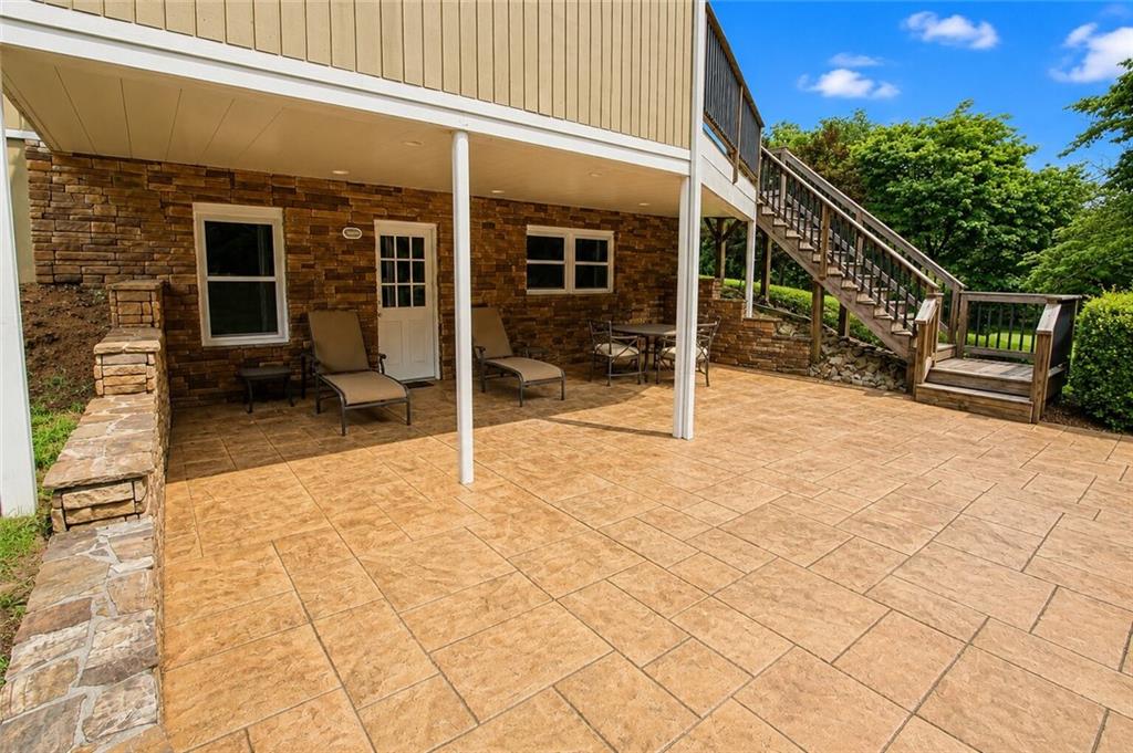1464 Lakeview Road Grayson, GA 30017 - Photo 13 of 92