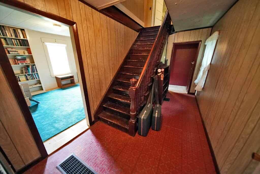 235 Burton Road Linneus, ME 04730 - Photo 51 of 105 me-farmhouse-hall