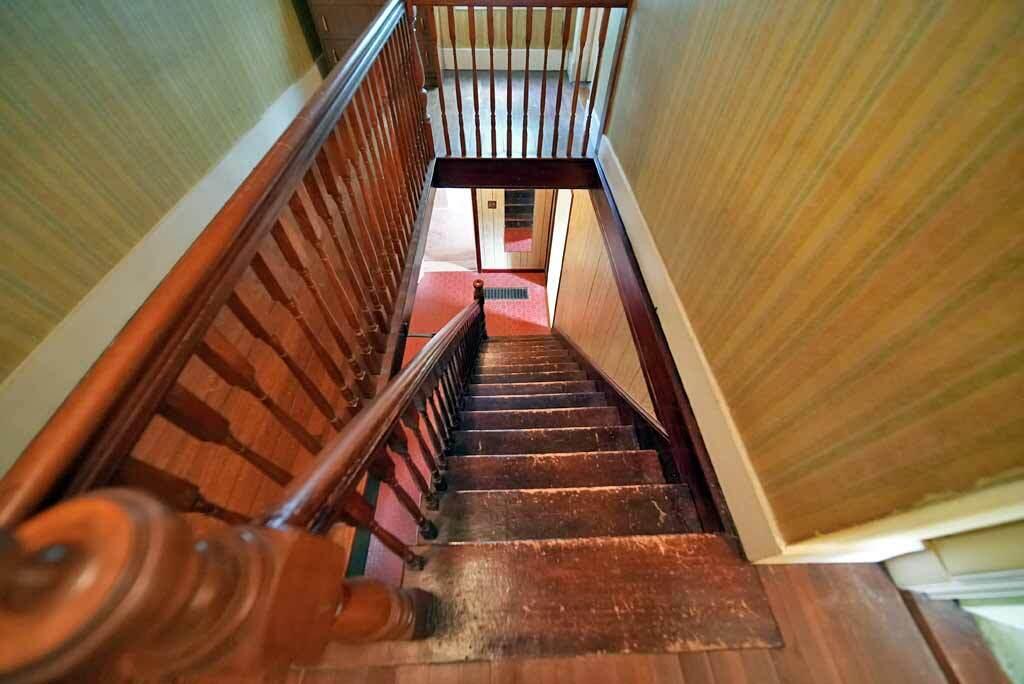235 Burton Road Linneus, ME 04730 - Photo 57 of 105 hallway-me-linneus-house