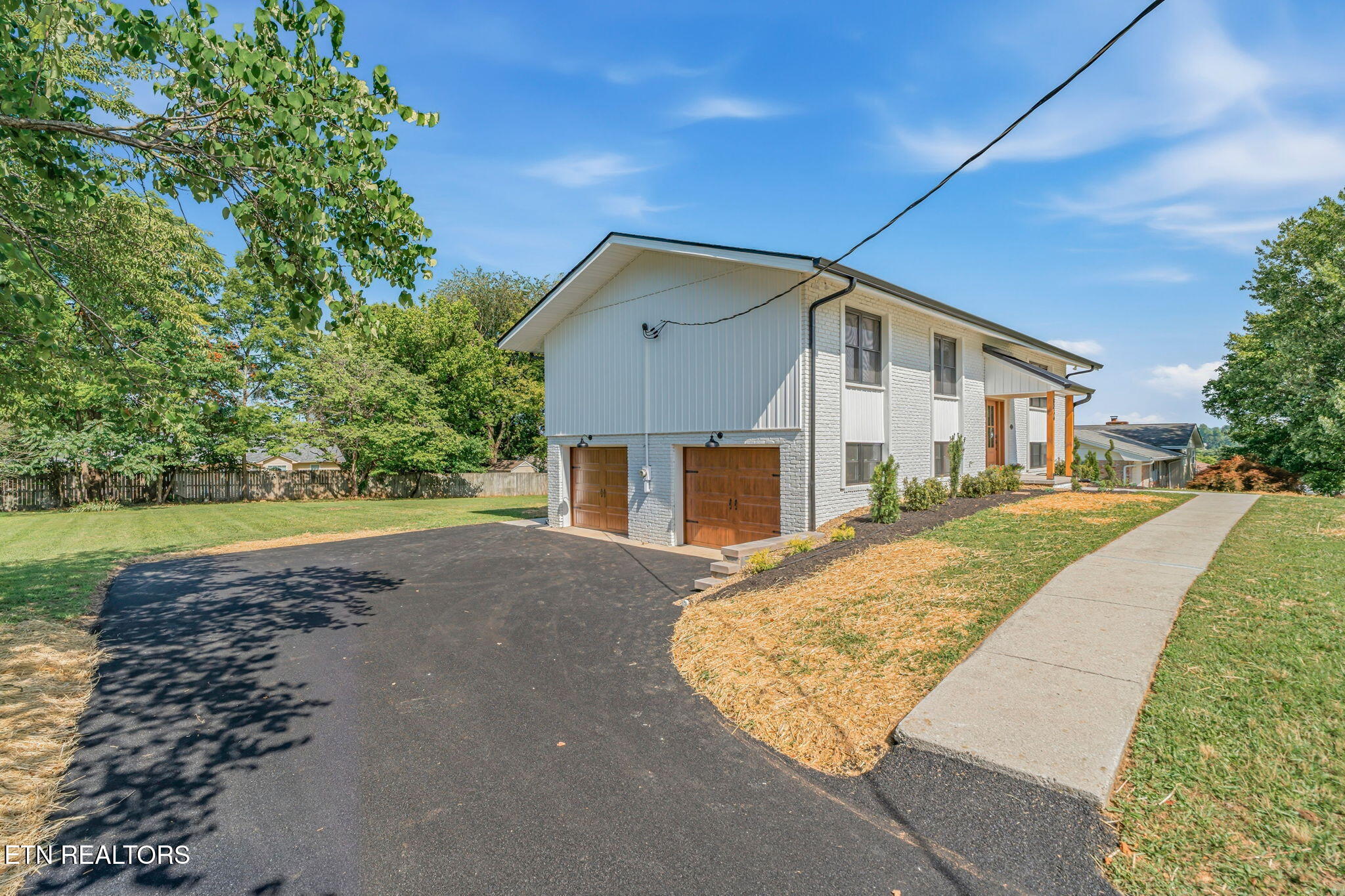 8236 Spruceland Road Powell, TN 37849 - Photo 5 of 52 43-web-or-mls-8236 Spruceland Road-6