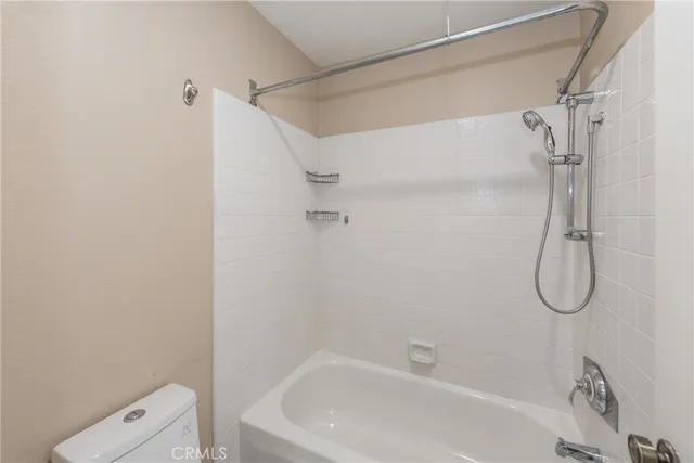 $6,300 | 6 Elderberry, Irvine, CA 92603