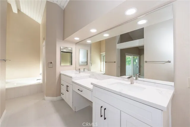 $6,300 | 6 Elderberry, Irvine, CA 92603