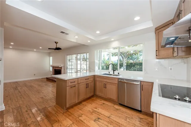 $6,300 | 6 Elderberry, Irvine, CA 92603