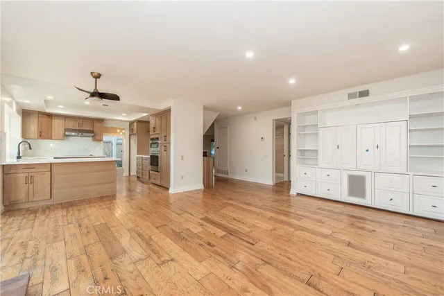 $6,300 | 6 Elderberry, Irvine, CA 92603