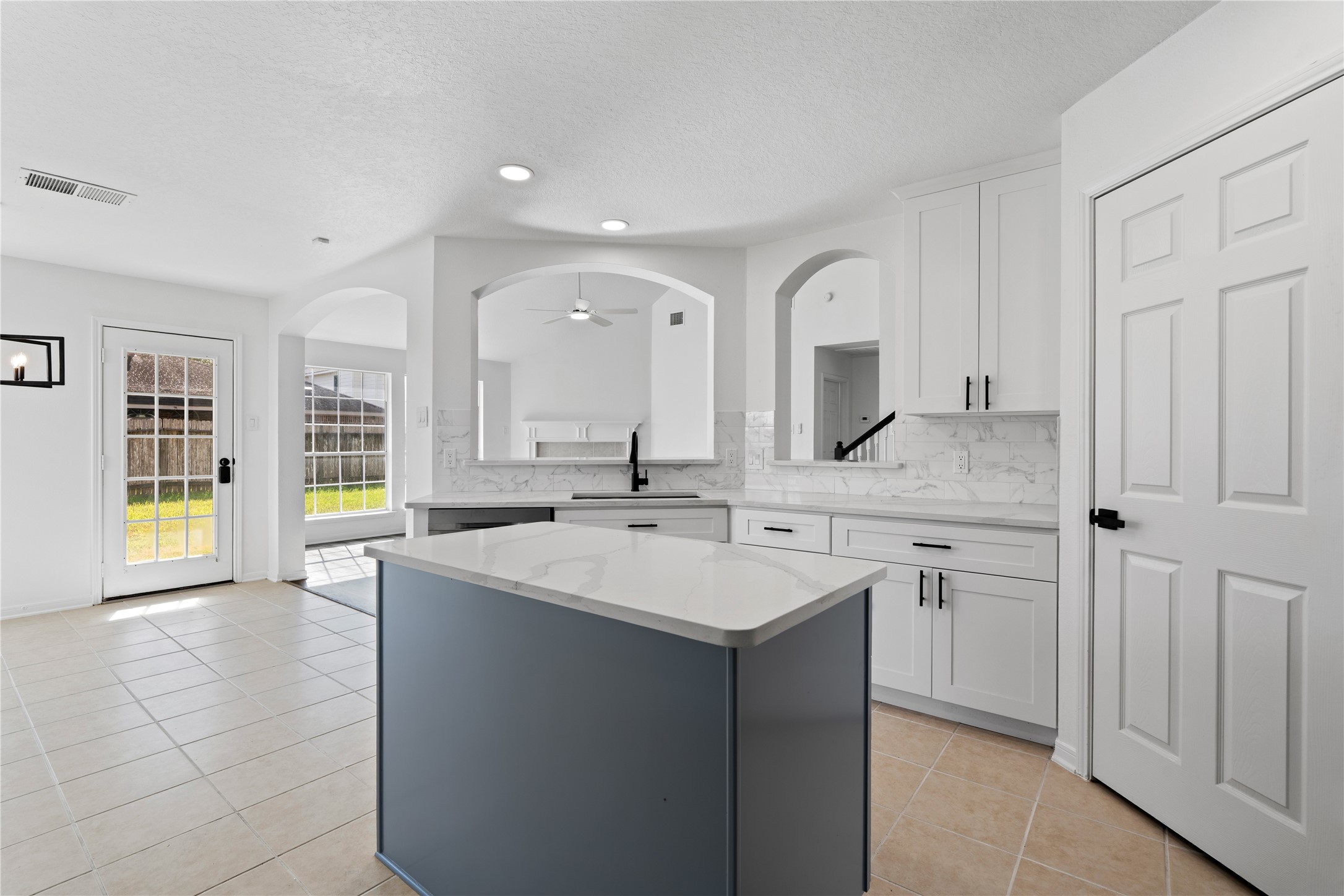 434 Pinewood Ridge Drive Spring, TX 77386 - Photo 12 of 32 a spacious bathroom with a granite countertop sink and mirror