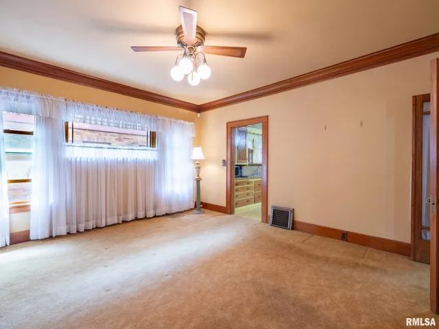 $155,000 | 2409 North Linn Street, Peoria, IL 61604