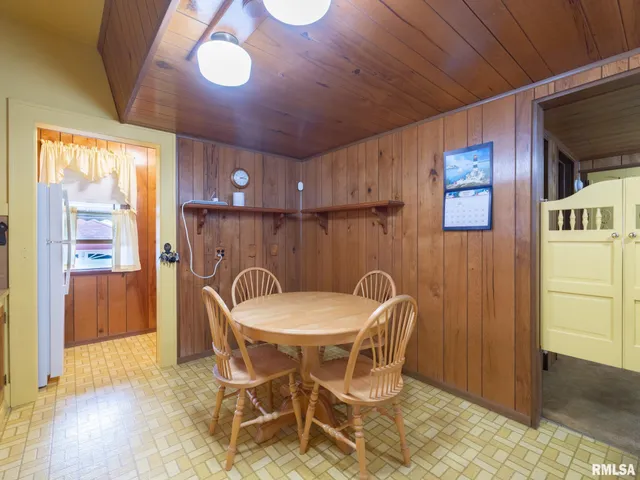 $155,000 | 2409 North Linn Street, Peoria, IL 61604