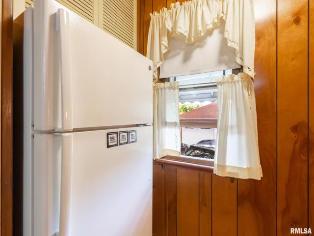 $155,000 | 2409 North Linn Street, Peoria, IL 61604