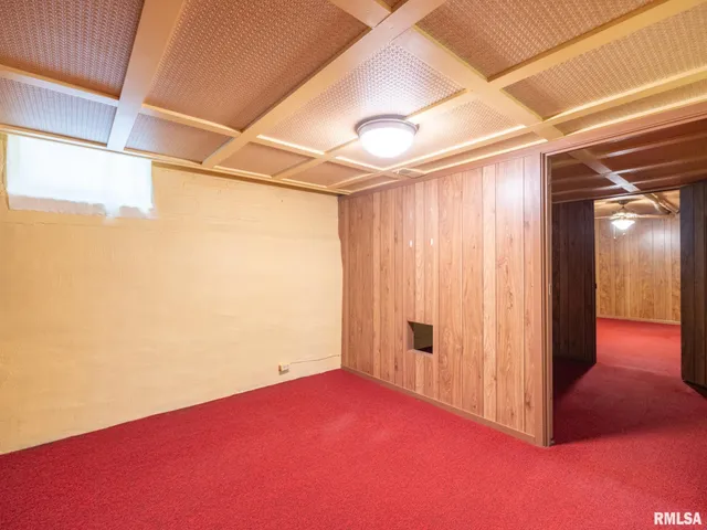 $155,000 | 2409 North Linn Street, Peoria, IL 61604