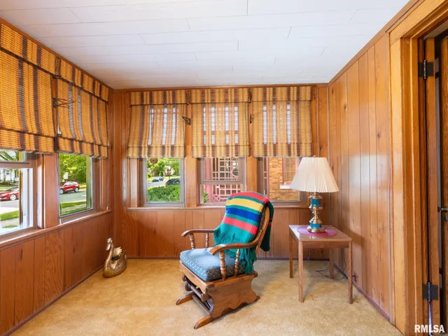 $155,000 | 2409 North Linn Street, Peoria, IL 61604