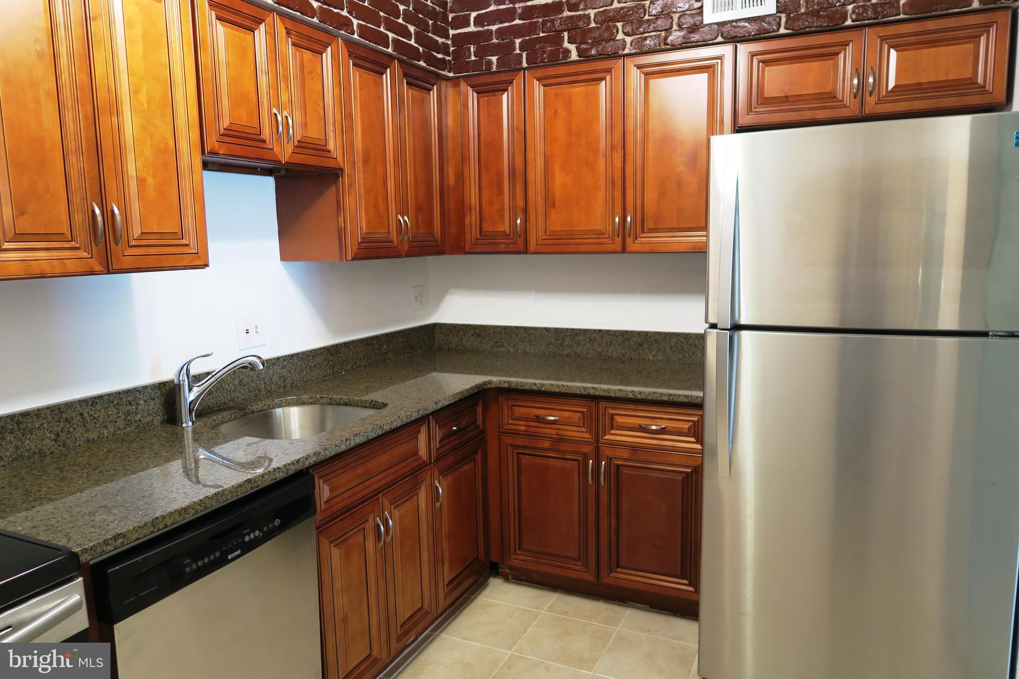 6141 Edsall Road, Unit C Alexandria, VA 22304 - Photo 13 of 20