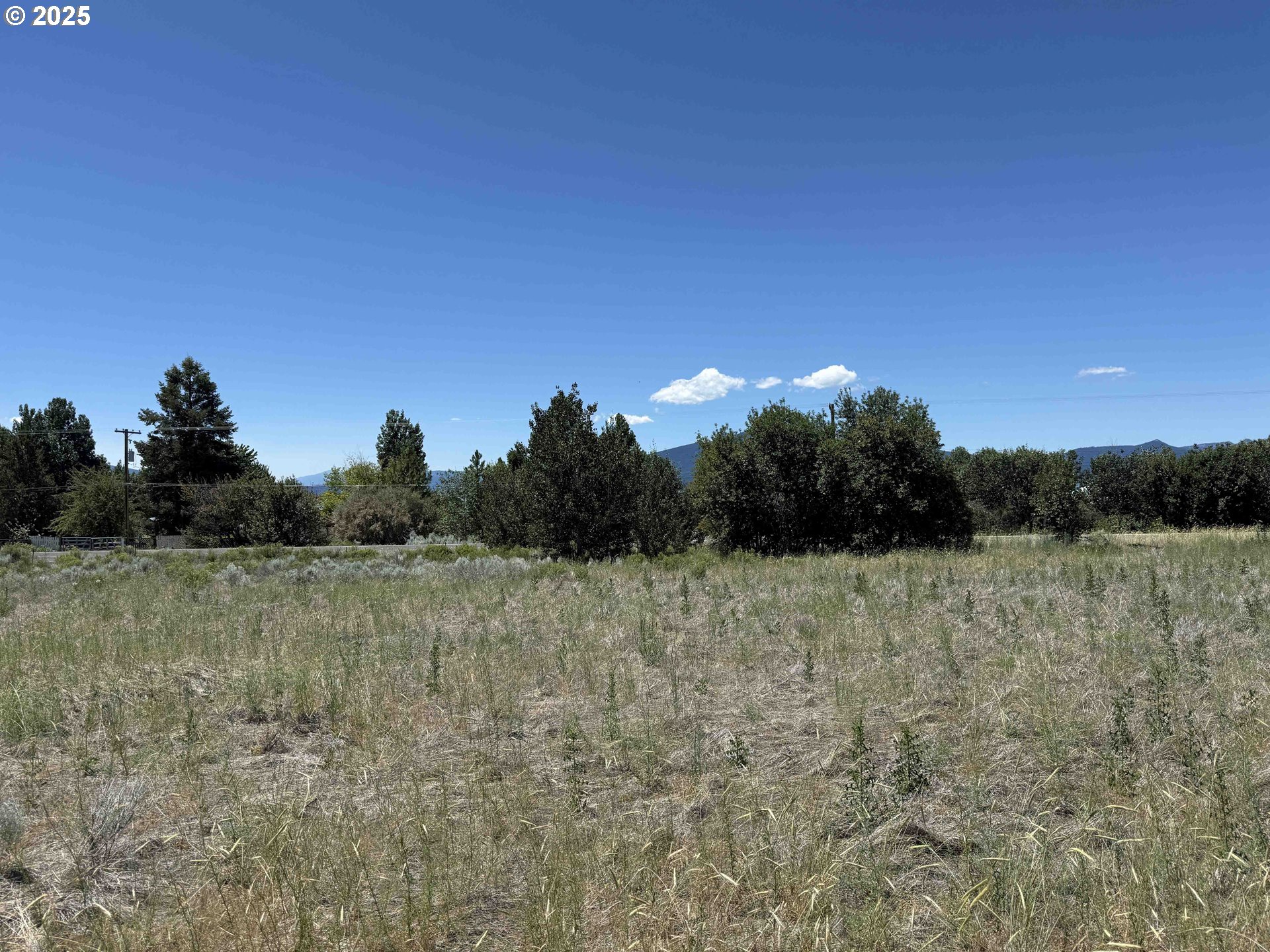 Modoc Point Road, Unit 3 Chiloquin, OR 97624 - Photo 15 of 18 a view of an outdoor space and a yard