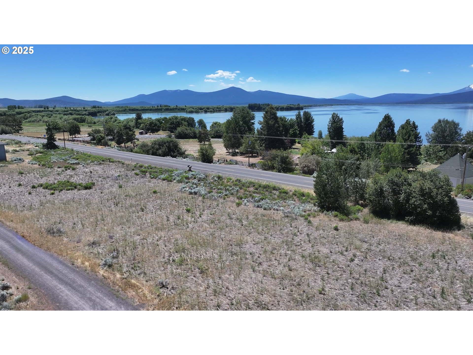 Modoc Point Road, Unit 3 Chiloquin, OR 97624 - Photo 10 of 18 a outdoor space with green field