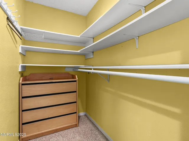 $1,700 | 3095 Lakeside Drive, Unit 305, Reno, NV 89509