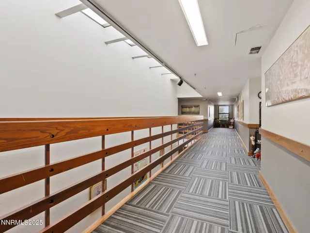 $1,700 | 3095 Lakeside Drive, Unit 305, Reno, NV 89509