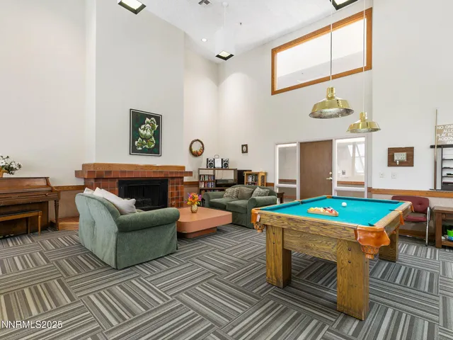 $1,700 | 3095 Lakeside Drive, Unit 305, Reno, NV 89509