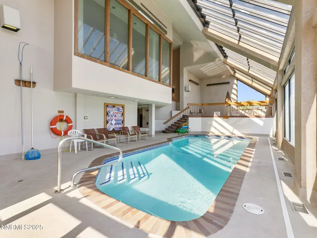 $1,700 | 3095 Lakeside Drive, Unit 305, Reno, NV 89509