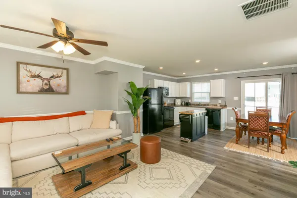 $387,500 | 29 Bedstraw Place, Bunker Hill, WV 25413